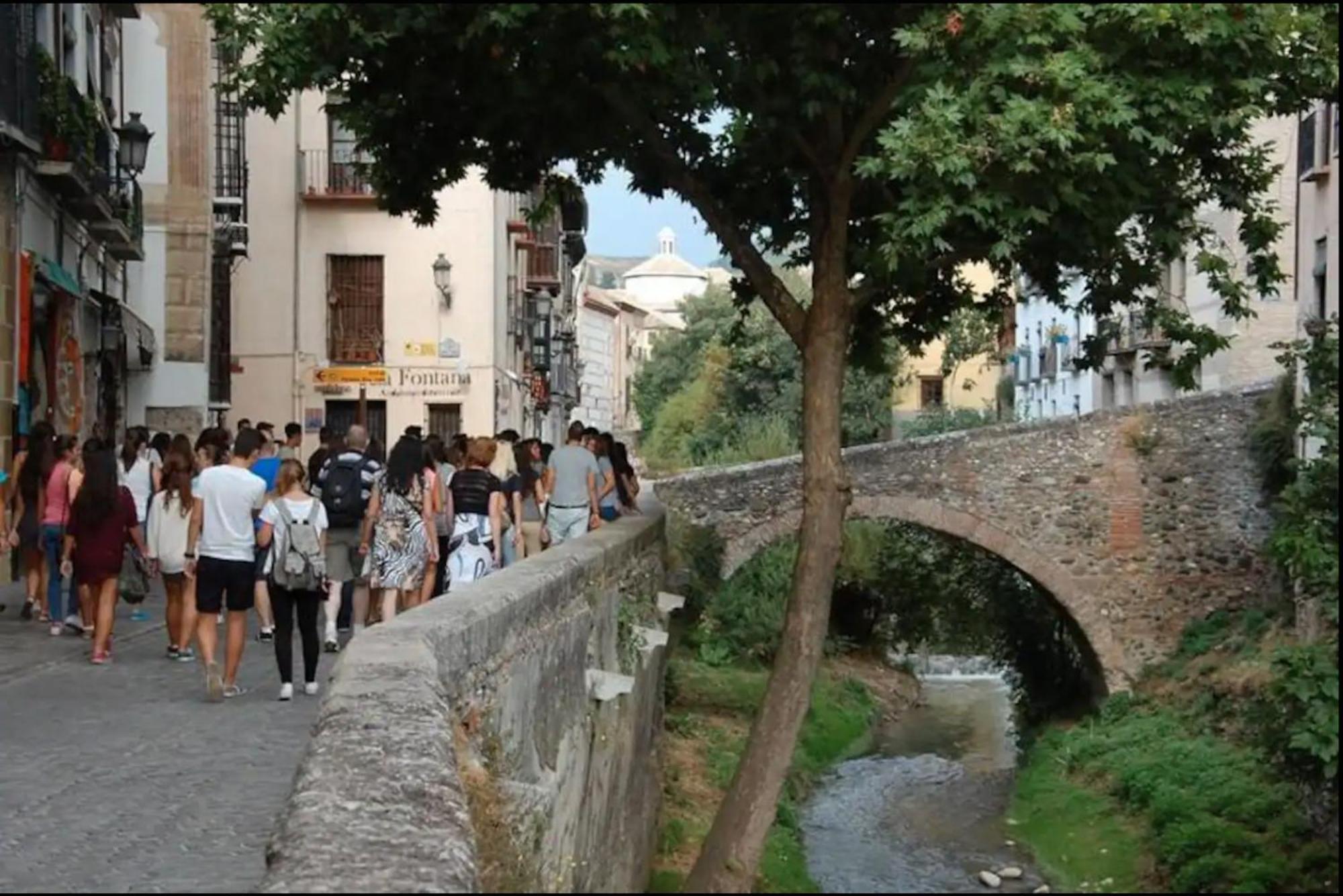 グラナダAtico Con Terracita Y Vistas Alhambra, Centroアパートメント エクステリア 写真